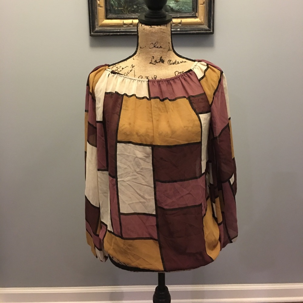 Blouse - Picture 8 of 10